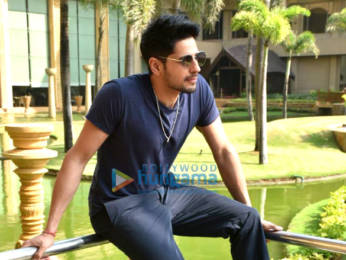 Photos: Sidharth Malhotra and Riteish Deshmukh snapped promoting their film Marjaavaan