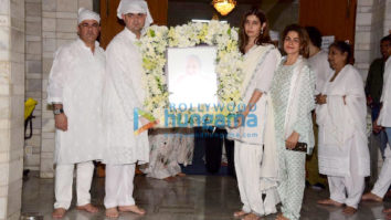 Photos: Dabboo Ratnani and others snapped during the prayer meet of his mother Prabha Ratnani