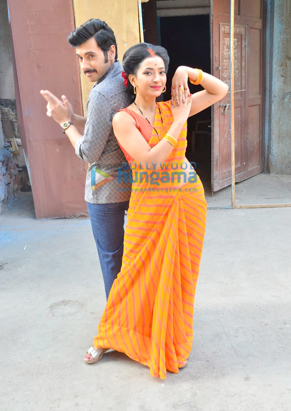 Photos: Divyendu Sharma and Shweta Basu Prasad snapped for ZEE5’s upcoming series – Shukranu promotions at Filmistaan, Goregaon Photos: Divyendu Sharma and Shweta Basu Prasad snapped for ZEE5’s upcoming series – Shukranu promotions at Filmistaan, Goregaon