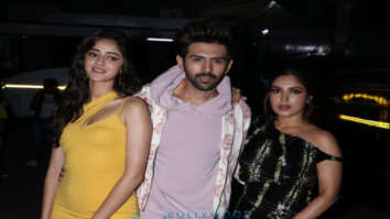 Photos: Kartik Aaryan, Bhumi Pednekar and Ananya Panday snapped promoting their film Pati Patni Aur Woh on the sets of Dance Plus