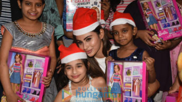 Photos: Mouni Roy celebrates Christmas with kids at an NGO
