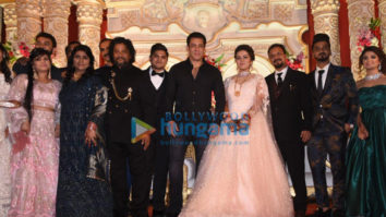 Photos: Salman Khan and others snapped at the wedding of makeup artist Raju Naag’s son
