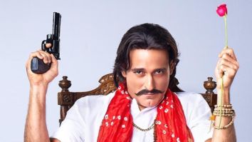 Sab Kushal Mangal: Meet Baba Bhandari aka Akshaye Khanna who is loved and feared by all