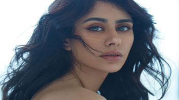 Celebrity Photos of Warina Hussain