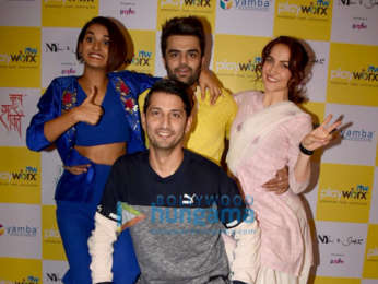 Photos: Shakti Mohan, Elli AvrRam, Maniesh Paul and others snapped during 'Break A Leg' shoot
