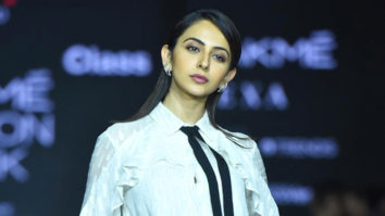 Rakul Preet Singh on ramp in in LFW SR 2020 for Ajio Show