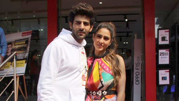 Sara Ali Khan and Kartik Aaryan promote Love Aaj Kal at Reliance Digital in Andheri