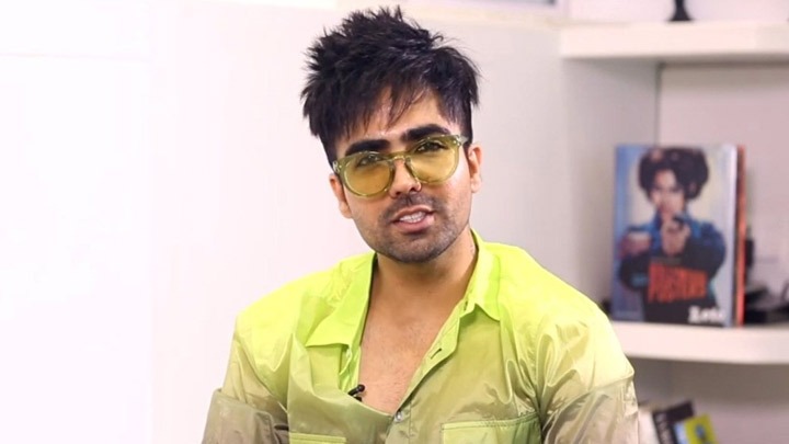 ENTERTAINING: Harrdy Sandhu on his journey from cricket to music | Rapid Fire on Ranveer | Fan Question