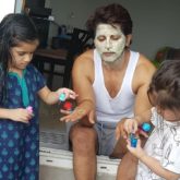 Karanvir Bohra enjoys a pampering session at home, courtesy his daughters
