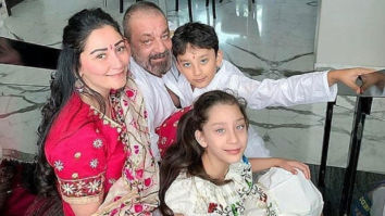 Sanjay Dutt shares a heartwarming throwback photo with Maanayata, Shahraan, Iqra 