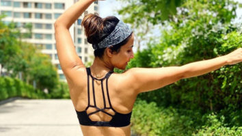 Hina Khan flaunts her toned back, leaves her fans swooning!