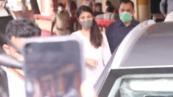 Rhea Chakraborty at Santacruz police station