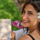 Aahana Kumra can’t stop smiling as she receives a note and flowers from Amitabh Bachchan