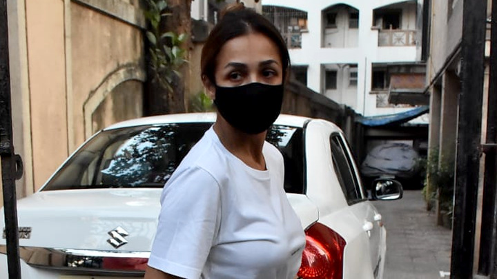 Malaika Arora Snapped At Bandra