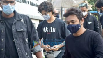 Photos: Ishaan Khatter snapped at Hakim’s Aalim salon in Versova