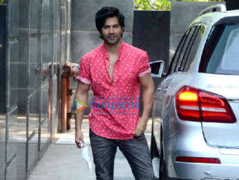 Photos: Varun Dhawan snapped at Pooja Entertainment's office in Juhu