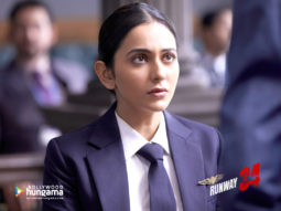 Movie wallpapers of Runway 34