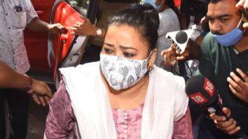 Bharti Singh and Haarsh Limbachiyaa arrive at NCB office for questioning hours after the raid