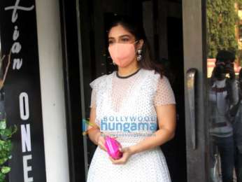 Photos: Bhumi Pednekar spotted at Bastian in Bandra