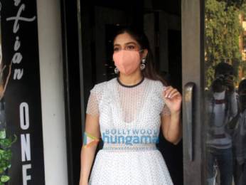 Photos: Bhumi Pednekar spotted at Bastian in Bandra