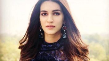Kriti Sanon dances with a traditional Rajasthani dancer on the sets of Bachchan Pandey