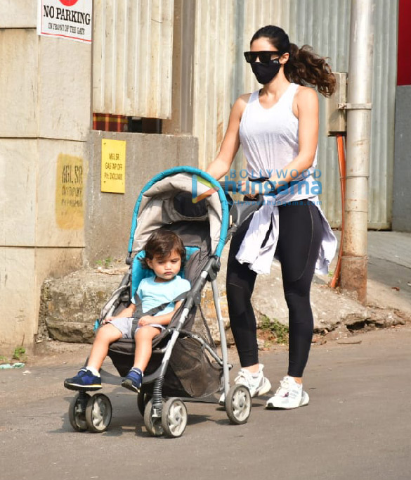 Photos: Gabriella Demetriades snapped in Bandra while on a walk with her son Photos: Gabriella Demetriades snapped in Bandra while on a walk with her son