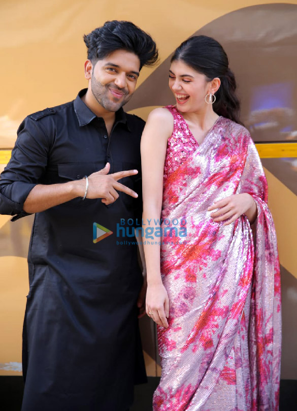 Photos: Guru Randhawa and Sanjana Sanghi snapped on the sets of The Kapil Sharma Show to promote their upcoming song ‘Mehendi Wale Haath’