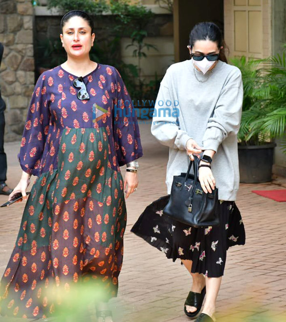 Photos: Kareena Kapoor Khan and Karisma Kapoor spotted in Bandra Photos: Kareena Kapoor Khan and Karisma Kapoor spotted in Bandra