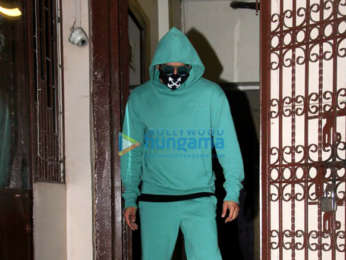Photos: Ranveer Singh spotted at Shankar Mahadevan’s dubbing studio in Bandra