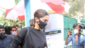 Photos: Deepika Padukone spotted post shoot in Bandra
