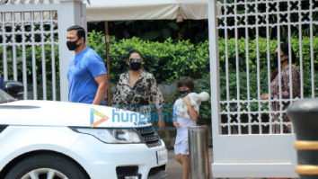 Photos: Gauri Khan snapped with her son AbRam Khan at Gateway Of India