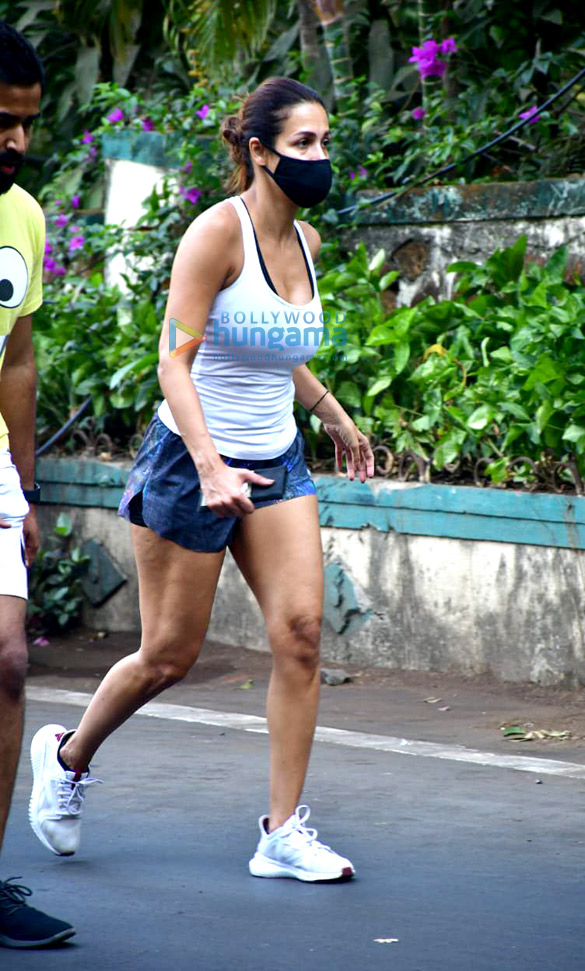Photos: Malaika Arora spotted on a morning walk Photos: Malaika Arora spotted on a morning walk