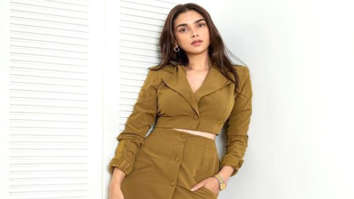 Aditi Rao Hydari’s summer wardrobe includes de-constructed blazer co-ord set worth Rs. 16,500