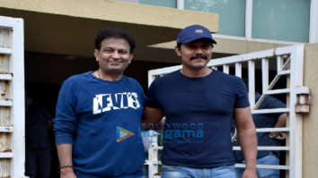 Photos: Randeep Hooda snapped at Kamal Jain’s office in Juhu