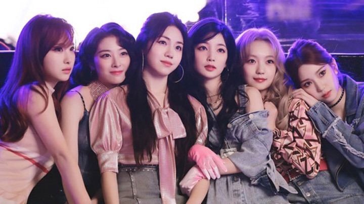 K-pop group ROCKET PUNCH On ‘Ring Ring’, Newtro Concept, Goals for 2021 | Burning Questions Ep. 4