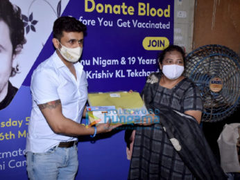 Photos: Sonu Nigam snapped at blood donation camp in Juhu