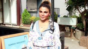 Rakhi Sawant spotted at Starbucks, Lokhandwala Complex in Andheri