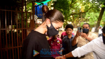 Photos: Alia Bhatt spotted at old Dharma office