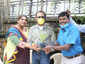 Photos: Gulshan Grover snapped with Vishvas Mote, Dr. Anusha Srinivasan Iyer, Vedant Gill at BMC's Be A Tree Parent MEGA Vriksha Campaign