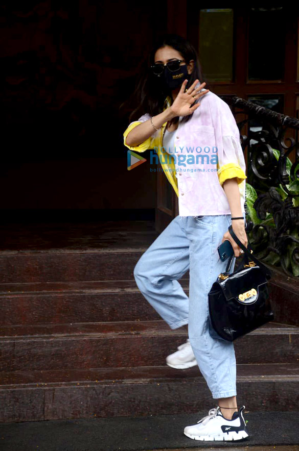 Photos: Rakul Preet Singh spotted at dubbing studio in Andheri