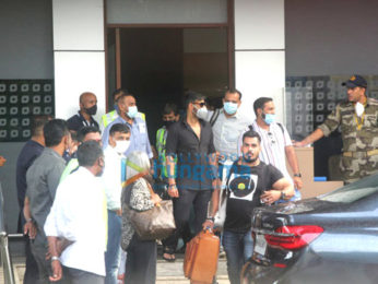 Photos: Ajay Devgn, Saif Ali Khan and Kareena Kapoor Khan with son Taimur spotted at Kalina airport