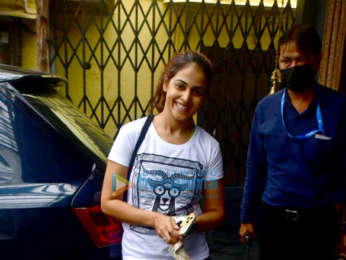 Photos: Genelia D'Souza spotted at the gym