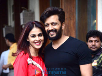 Photos: Riteish Deshmukh and Genelia Deshmukh snapped at Bastian, Worli