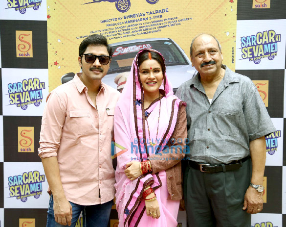 Photos: Shreyas Talpade snapped with the team of his film SarCAR Ki Seva Mei Photos: Shreyas Talpade snapped with the team of his film SarCAR Ki Seva Mei