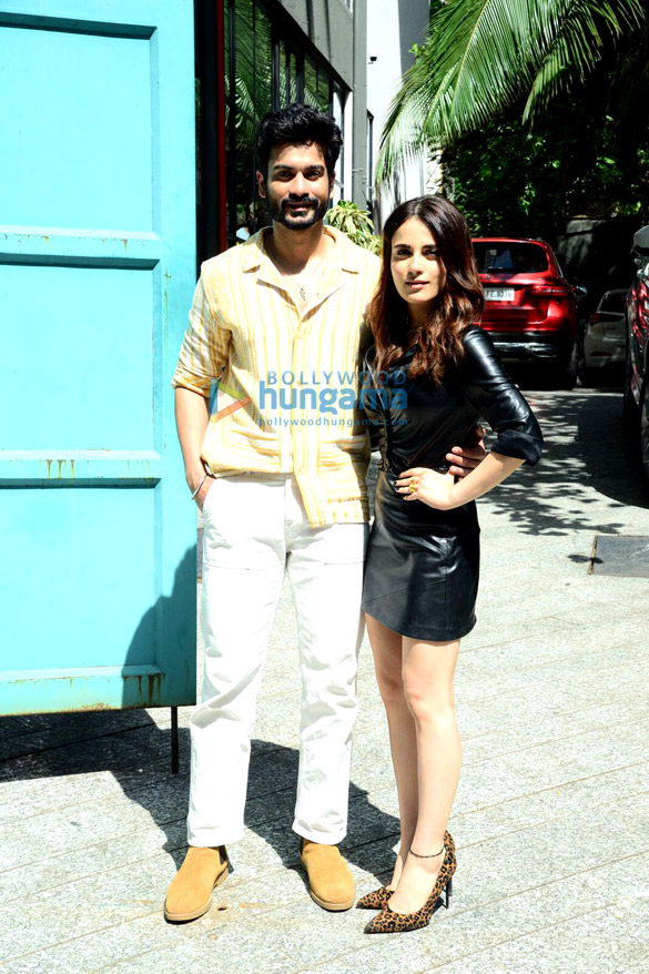 Photos: Sunny Kaushal and Radhika Madan snapped in Santacruz promoting Shiddat Photos: Sunny Kaushal and Radhika Madan snapped in Santacruz promoting Shiddat