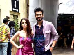 Photos: Sunny Kaushal and Radhika Madan snapped promoting Shiddat on the sets of Dance Deewane 3