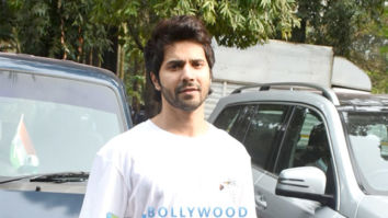 Photos: Varun Dhawan snapped at Filmcity