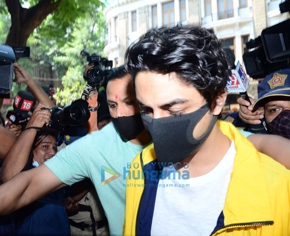 Photos: Aryan Khan snapped at the NCB office Photos: Aryan Khan snapped at the NCB office