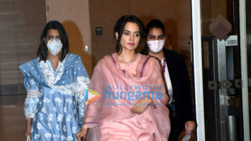 Photos: Kangana Ranaut, Urvashi Rautela, Shruti Haasan and others snapped at the airport