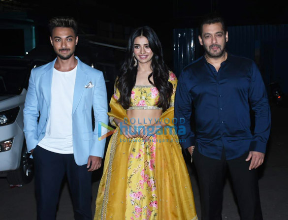 Photos: Salman Khan, Aayush Sharma and Mahima Makwana promote Antim on The Big Picture Photos: Salman Khan, Aayush Sharma and Mahima Makwana promote Antim on The Big Picture